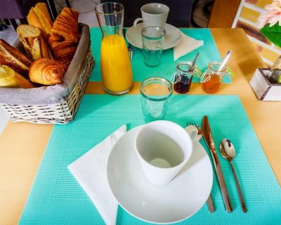 chambre-dhote-en-normandie-buffet04